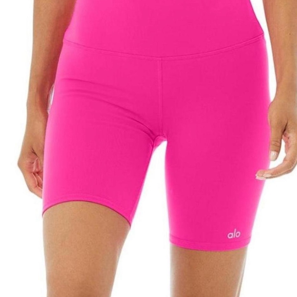 NWT ALO Yoga High Waist Biker Short - Neon Pink